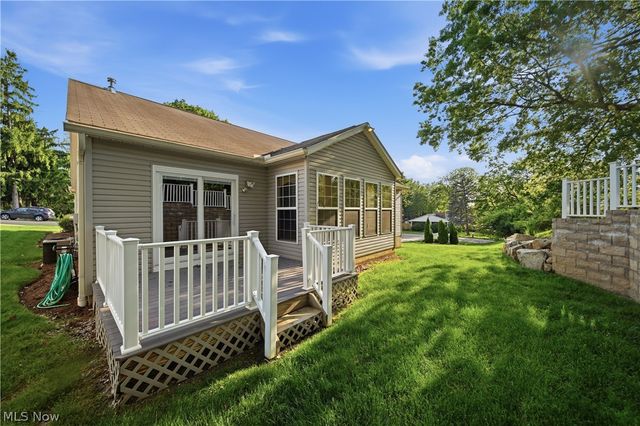 635 Durkin Way SW, North Canton, OH 44720