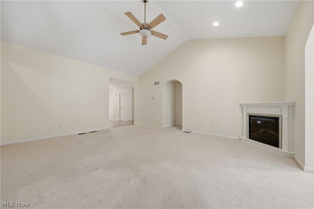 635 Durkin Way SW, North Canton, OH 44720