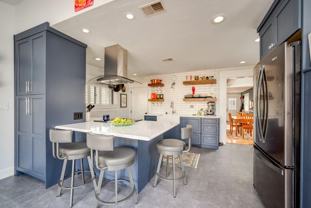 1441 Milton Street SE, Grand Rapids, MI 49506