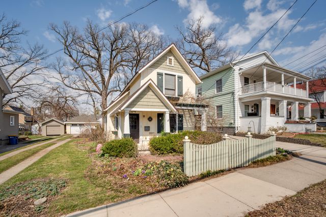 1441 Milton Street SE, Grand Rapids, MI 49506