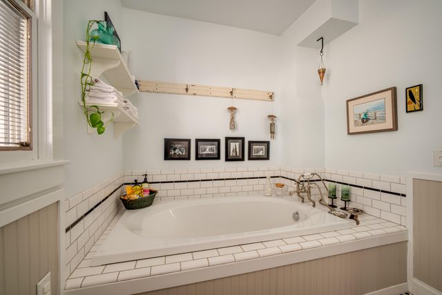 1441 Milton Street SE, Grand Rapids, MI 49506