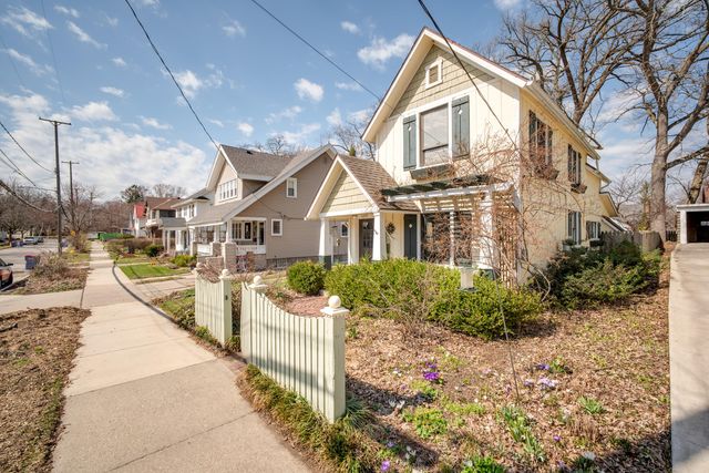 1441 Milton Street SE, Grand Rapids, MI 49506