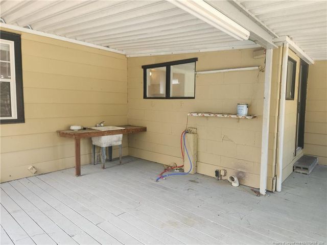 227 Pinecrest Drive, Fayetteville, NC 28305