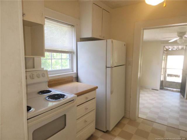 227 Pinecrest Drive, Fayetteville, NC 28305