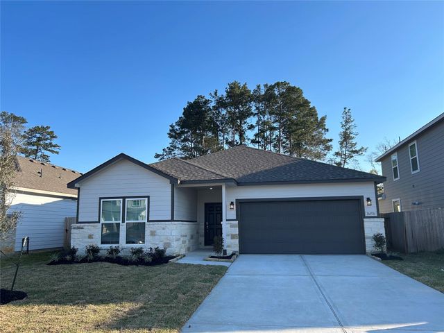 16976 Hazelnut Drive, Conroe, TX 77302