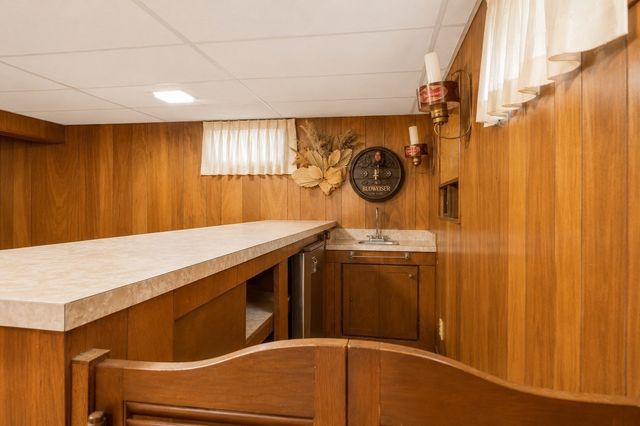 113 Halley Rd, Lowell, MA 01854