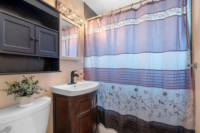 823 JEAN STREET, Neenah, WI 54956