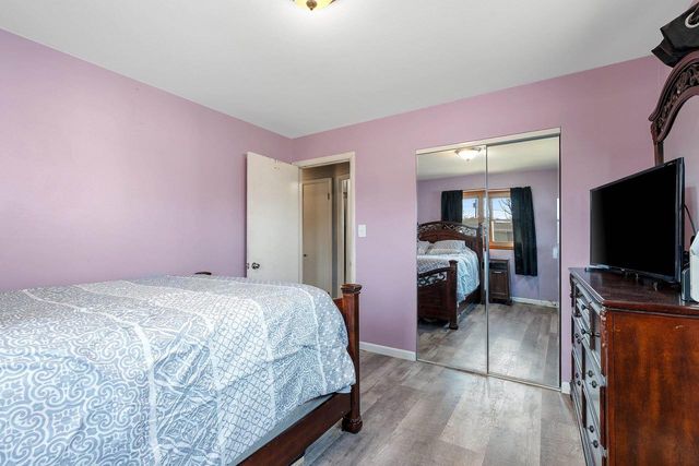 823 JEAN STREET, Neenah, WI 54956