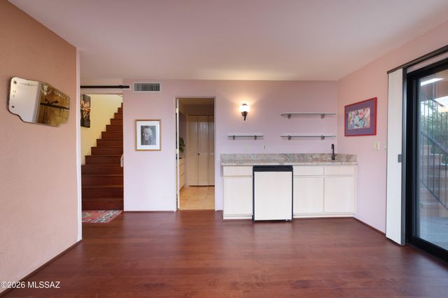 5136 N Calle Bosque, Tucson, AZ 85718