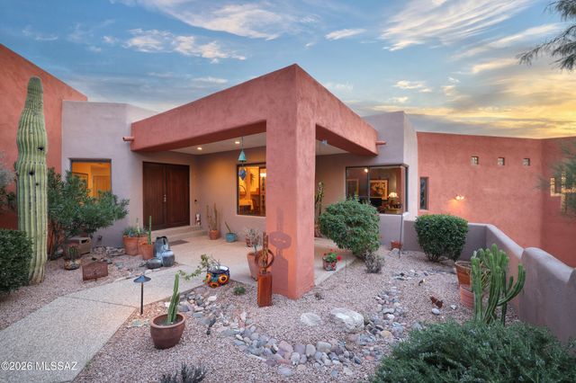 5136 N Calle Bosque, Tucson, AZ 85718