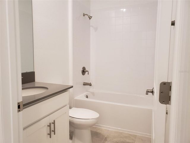 5604 QUIET PALM LOOP, St Cloud, FL 34771