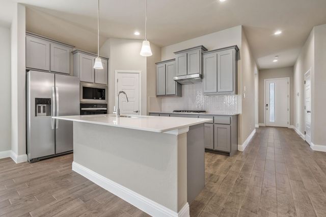 2615 Flycatcher Drive, Denton, TX 76205