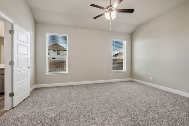 2615 Flycatcher Drive, Denton, TX 76205