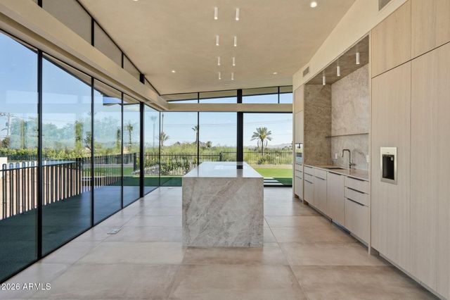4704 N 56TH Street, Phoenix, AZ 85018