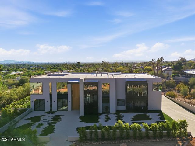 4704 N 56TH Street, Phoenix, AZ 85018