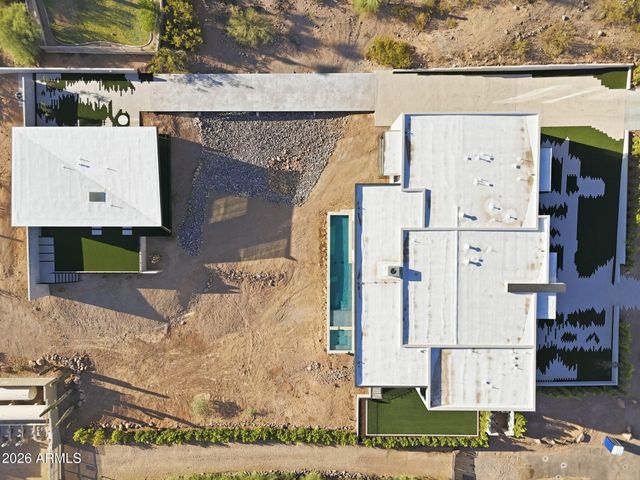 4704 N 56TH Street, Phoenix, AZ 85018