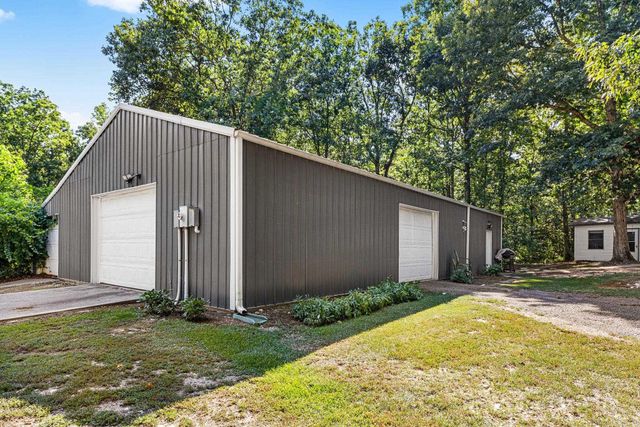 10823 Wyllia Road, Benton, AR 72019