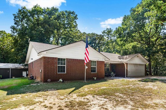 10823 Wyllia Road, Benton, AR 72019