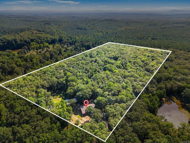 10823 Wyllia Road, Benton, AR 72019