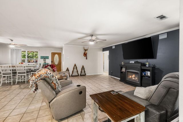 10823 Wyllia Road, Benton, AR 72019