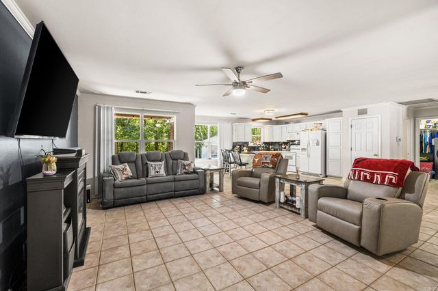 10823 Wyllia Road, Benton, AR 72019