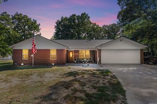 10823 Wyllia Road, Benton, AR 72019
