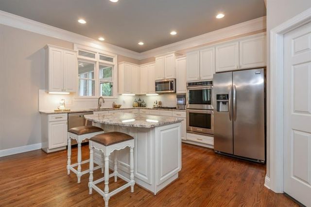 705 Brickwood Lane, Milton, GA 30004