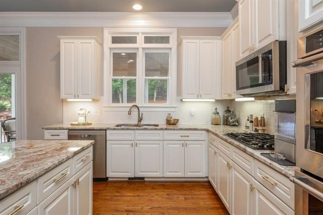 705 Brickwood Lane, Milton, GA 30004