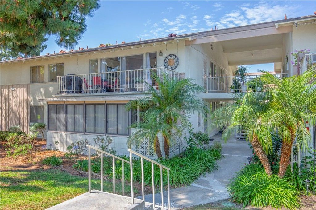 55 Calle Aragon P, Laguna Woods, CA 92637