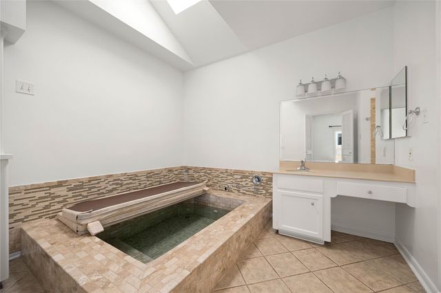 14122 Langbourne Drive, Houston, TX 77077
