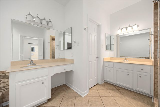 14122 Langbourne Drive, Houston, TX 77077