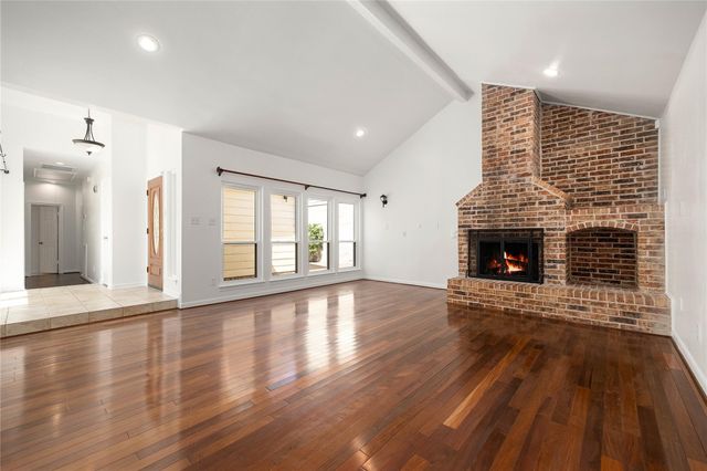 14122 Langbourne Drive, Houston, TX 77077
