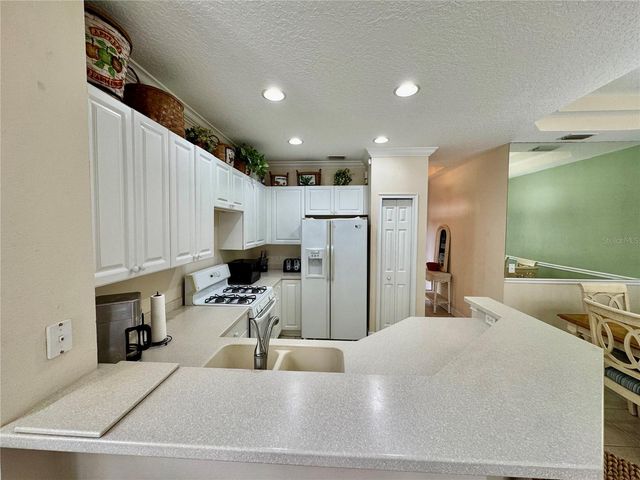 9411 DISCOVERY TERRACE 102B, Bradenton, FL 34212