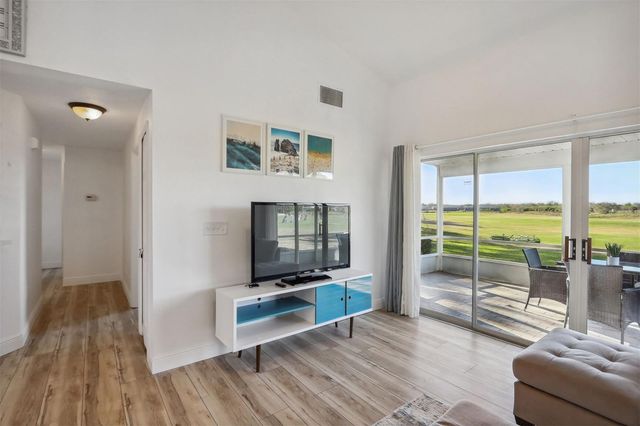 312 EAGLE RIDGE DRIVE 312, Davenport, FL 33837