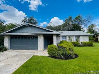 9511 New World, San Antonio, TX 78239