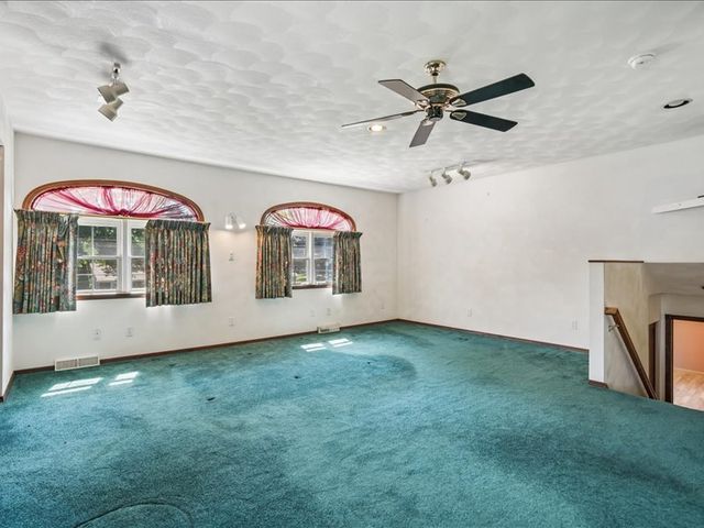 8526 54th Street, Coal Valley, IL 61240