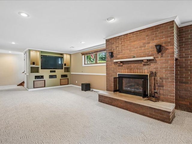 8526 54th Street, Coal Valley, IL 61240