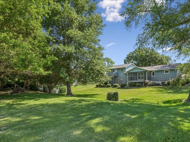 8526 54th Street, Coal Valley, IL 61240