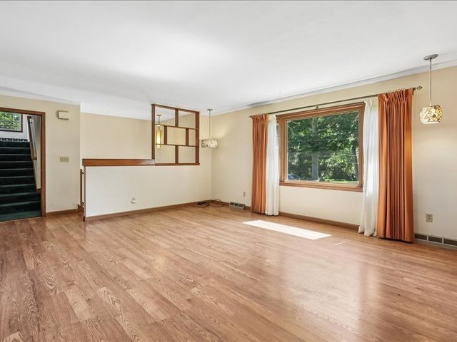 8526 54th Street, Coal Valley, IL 61240