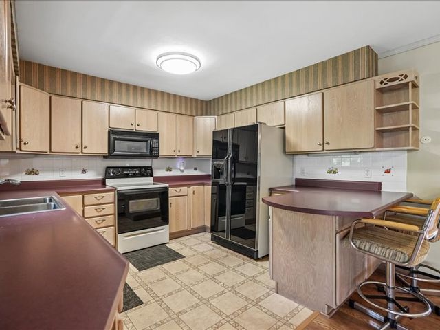 8526 54th Street, Coal Valley, IL 61240