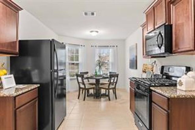 9810 Blue Saphire Lane, Rosharon, TX 77583