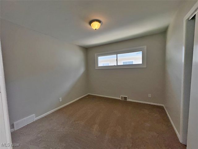 28642 Forest Road, Willowick, OH 44095