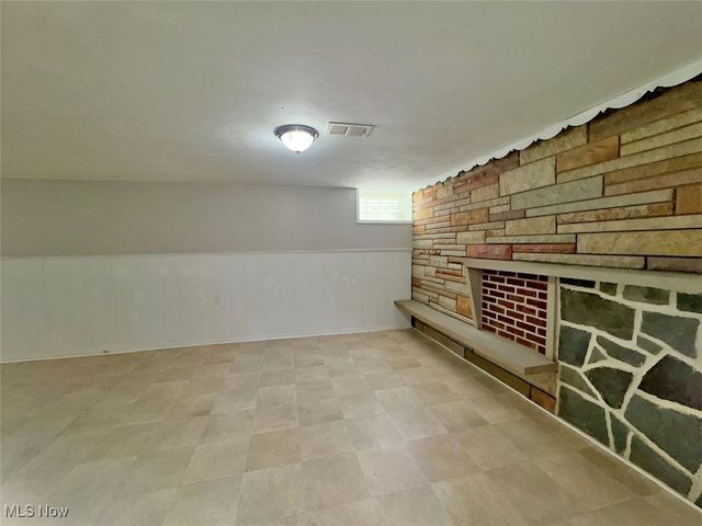 28642 Forest Road, Willowick, OH 44095