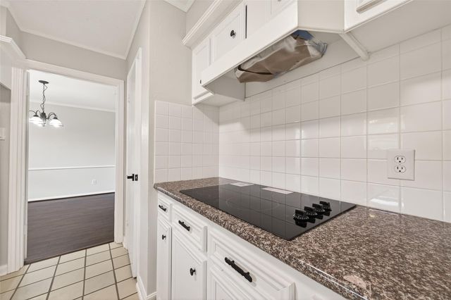 6207 Claridge Drive, Houston, TX 77096