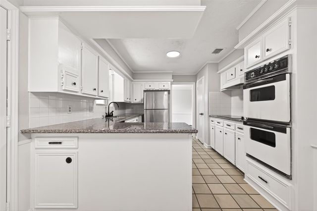 6207 Claridge Drive, Houston, TX 77096