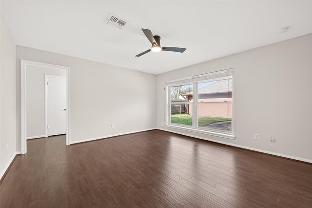 6207 Claridge Drive, Houston, TX 77096