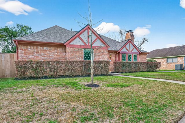 6207 Claridge Drive, Houston, TX 77096
