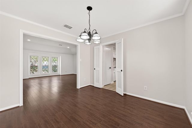 6207 Claridge Drive, Houston, TX 77096