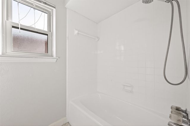 6207 Claridge Drive, Houston, TX 77096