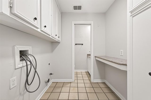 6207 Claridge Drive, Houston, TX 77096